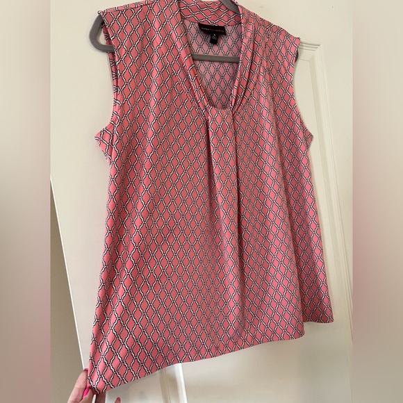 Dana Buchman Coral Patterned Sleeveless Blouse Dressy Women’s size XL - Picture 4 of 15